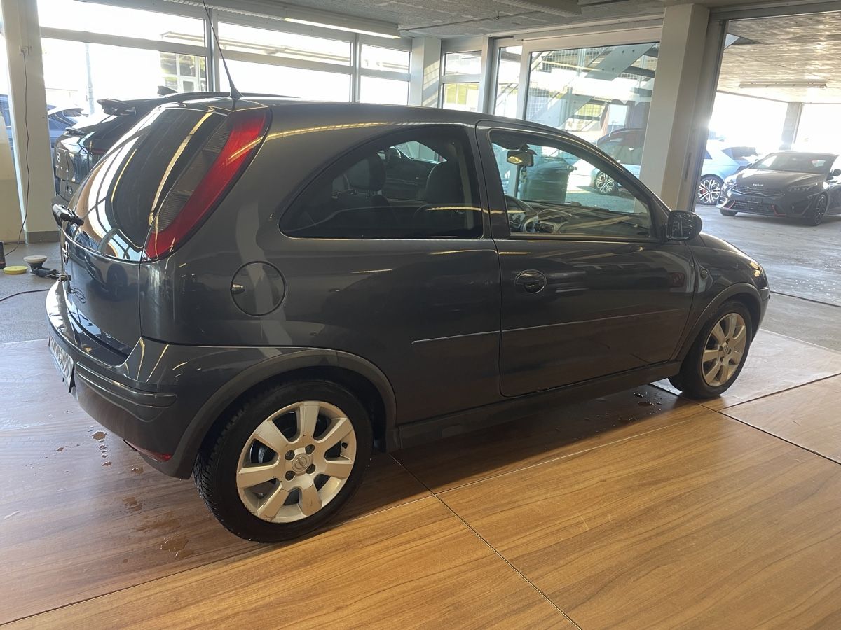 Opel Automobili: Opel Corsa 1.2 tp HalbAutomatisch – Usato da Adliswil venduto da zorro1993 4