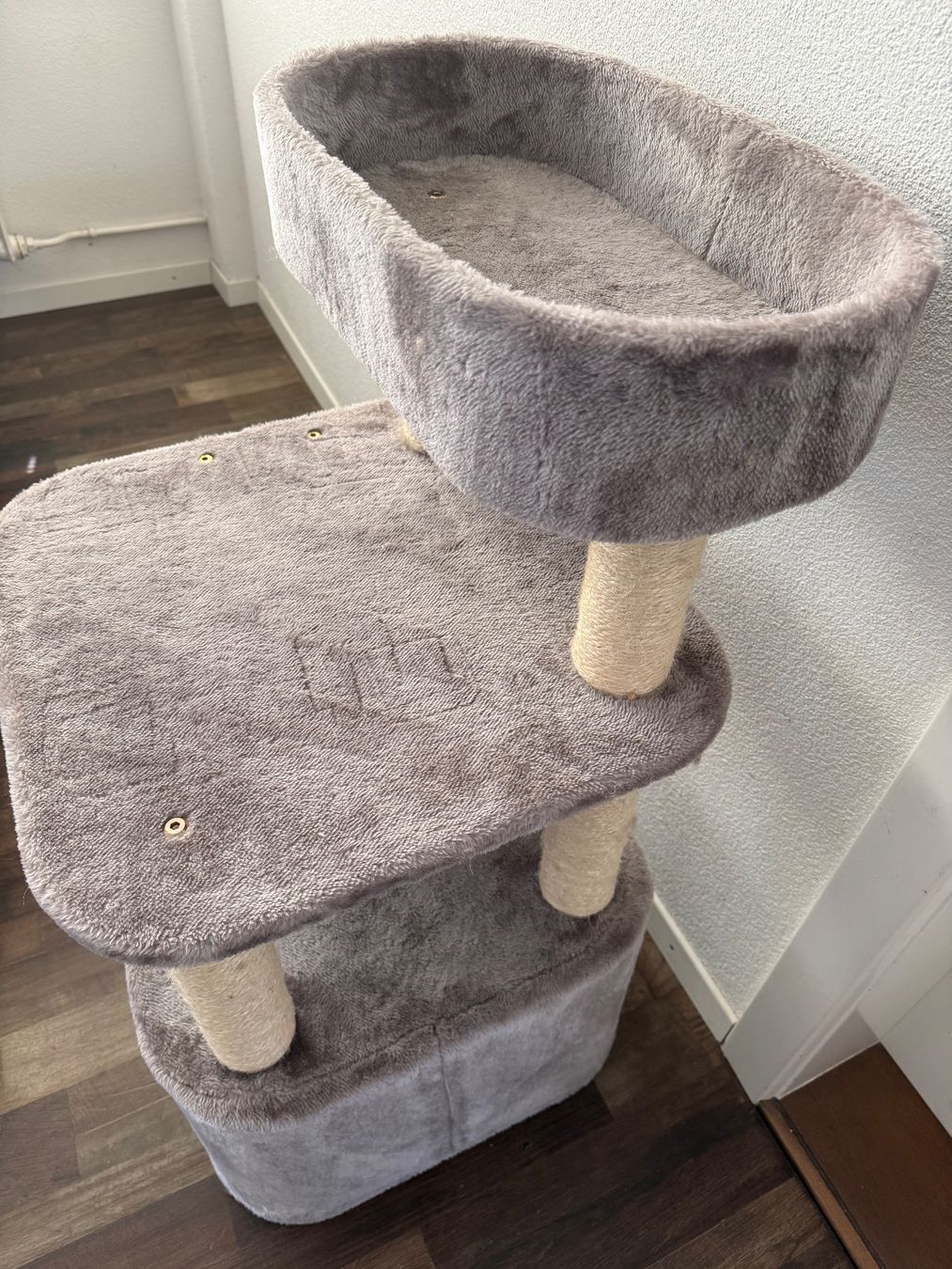 Arbres à chats: Katzenbaum 95cm neuwertig! – D'occasion à Zollikofen par luc_6wbn 3