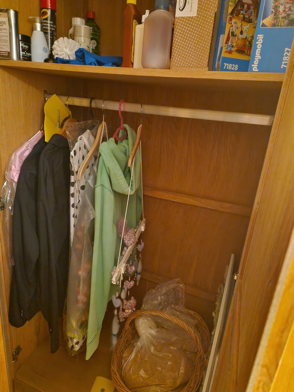 Jysk Armadi: Jysk Schrank, Holz, new oak – Usato da Metzerlen venduto da SS01 4