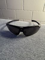 Sonnenbrille schwarz