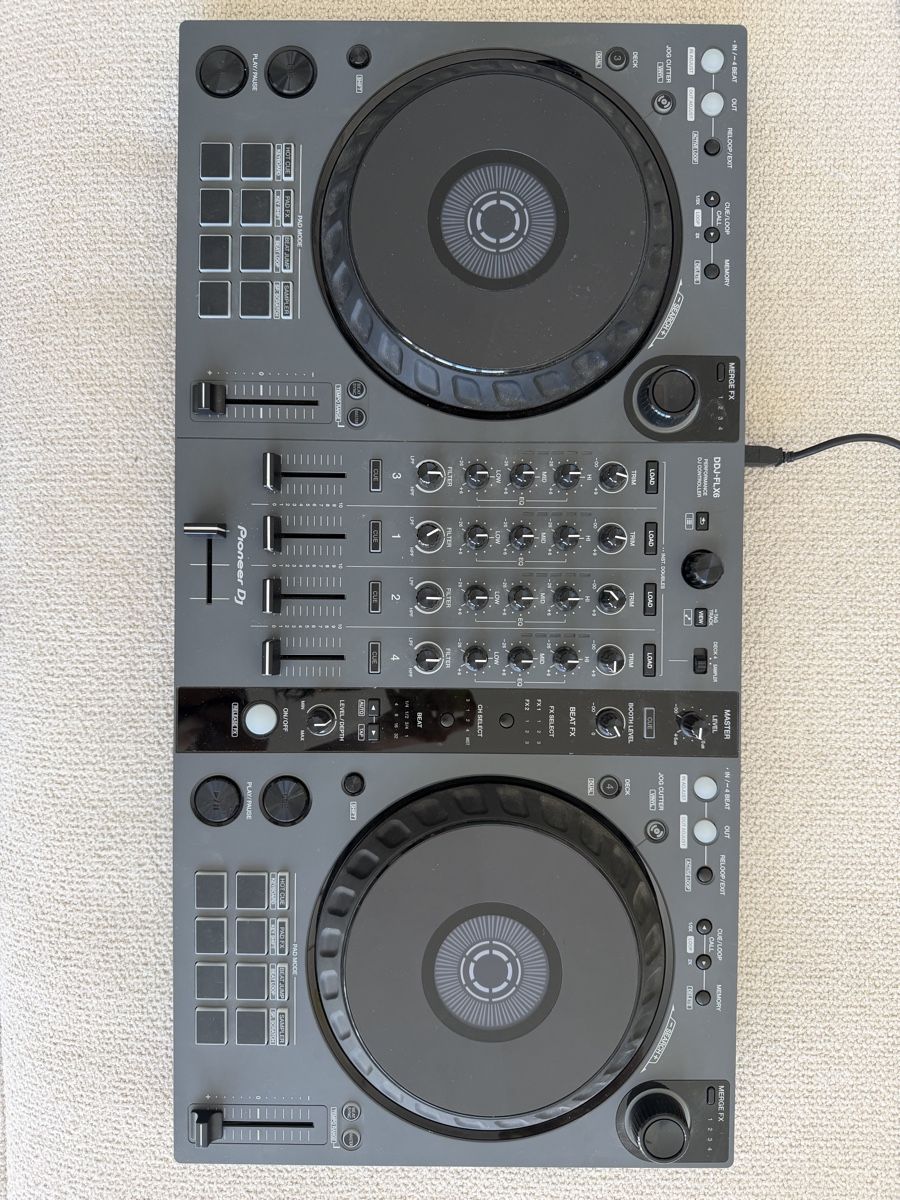 Pioneer Platines de mixage: DJ Controller Pioneer DDJ-FLX6 Performance USB grey – Neuf (Voir description) à Zürich par 131_xyy5