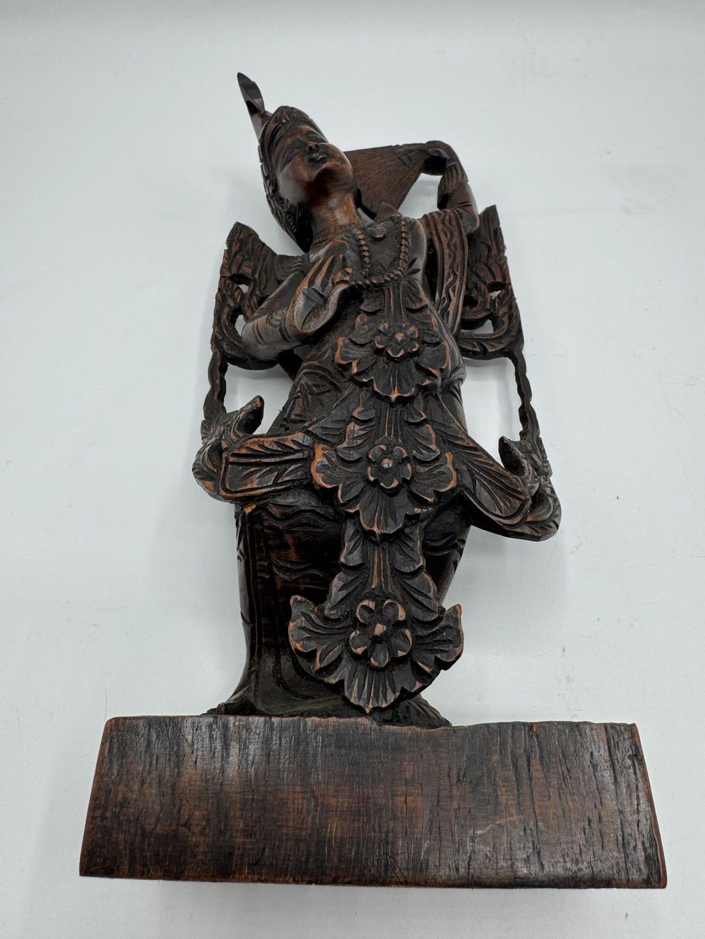 Figuren: Asiatische Holzfigur, Handarbeit – Gebraucht aus Sachseln von BONATI01 8