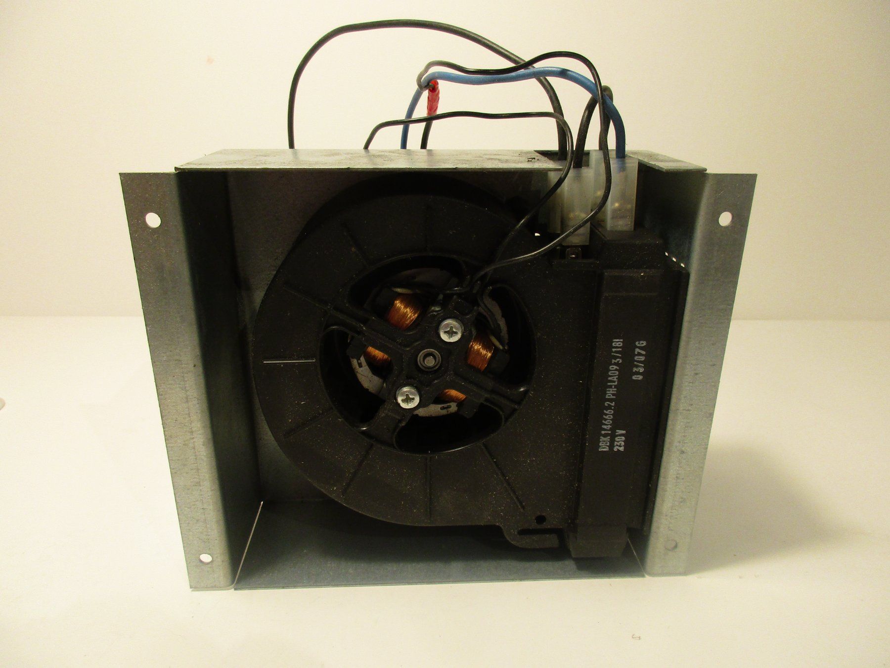 Ventilatori: Ventilator Gebläse DBK 14666.2 – Usato da Trubschachen venduto da ACStromer 5