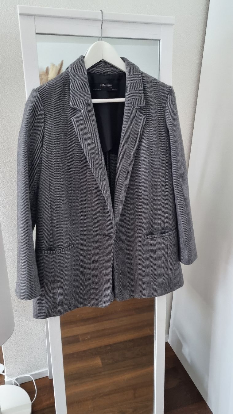 Zara Vestes: Zara Basic Hahnentritt Blazer grau – D'occasion à Belp par sfanny88
