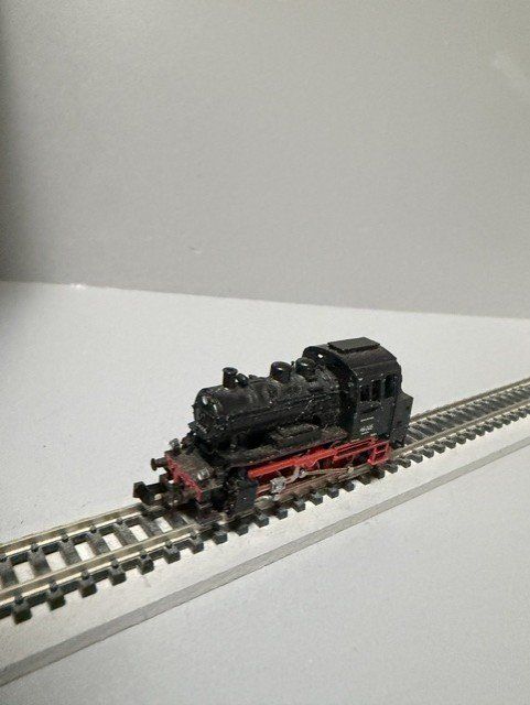 Trix Modellini di ferrovie: Dampfloki Trix Spur N – Usato da Rudolfstetten venduto da saniwiden