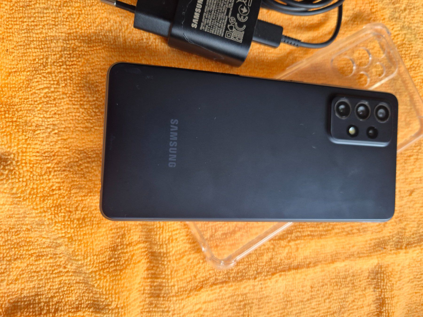 Samsung Handys / Smartphones: Samsung A72 black 128gb Duos – Gebraucht aus St. Gallen von Juhasli 2