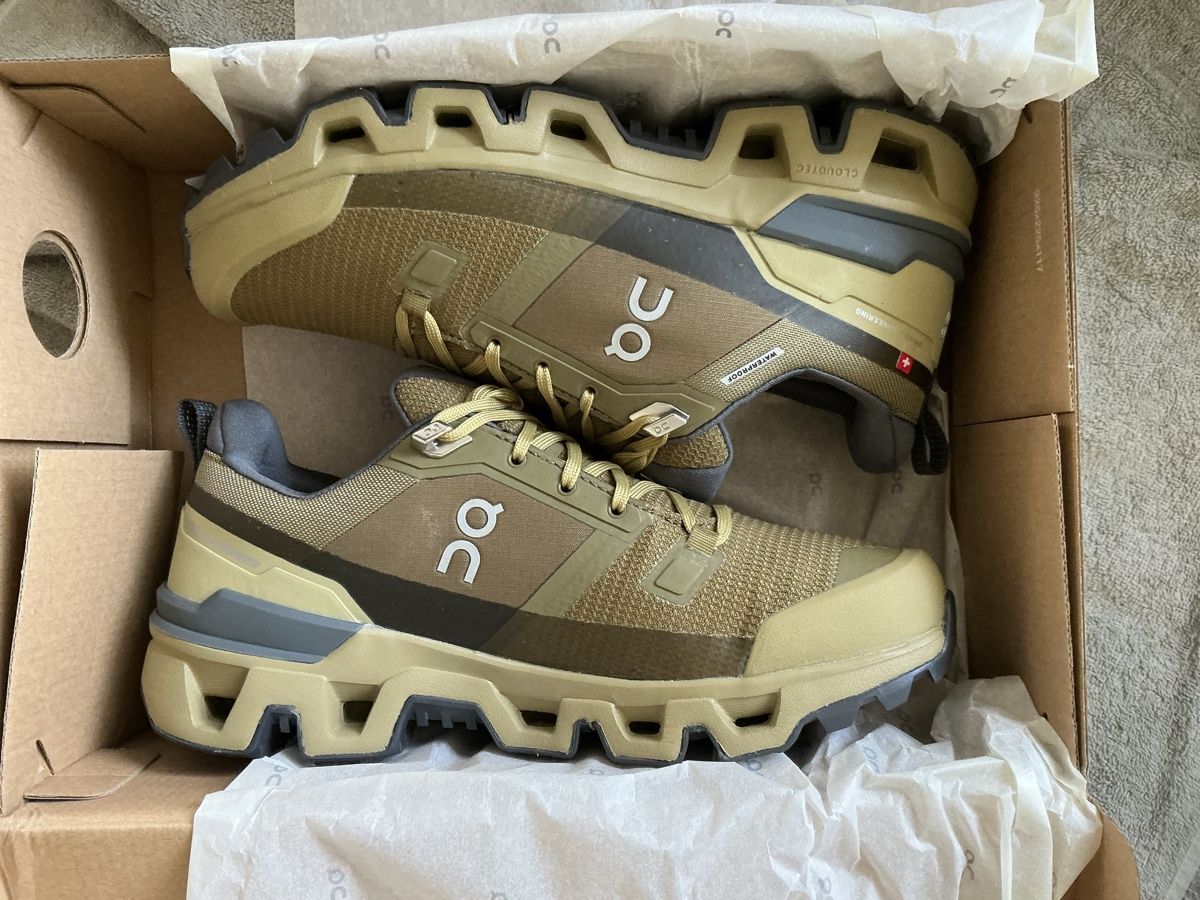 On Herrenschuhe: On Cloudwander Waterproof, Grösse 41, Neu – Neu und originalverpackt aus Wetzikon ZH von Uturn4