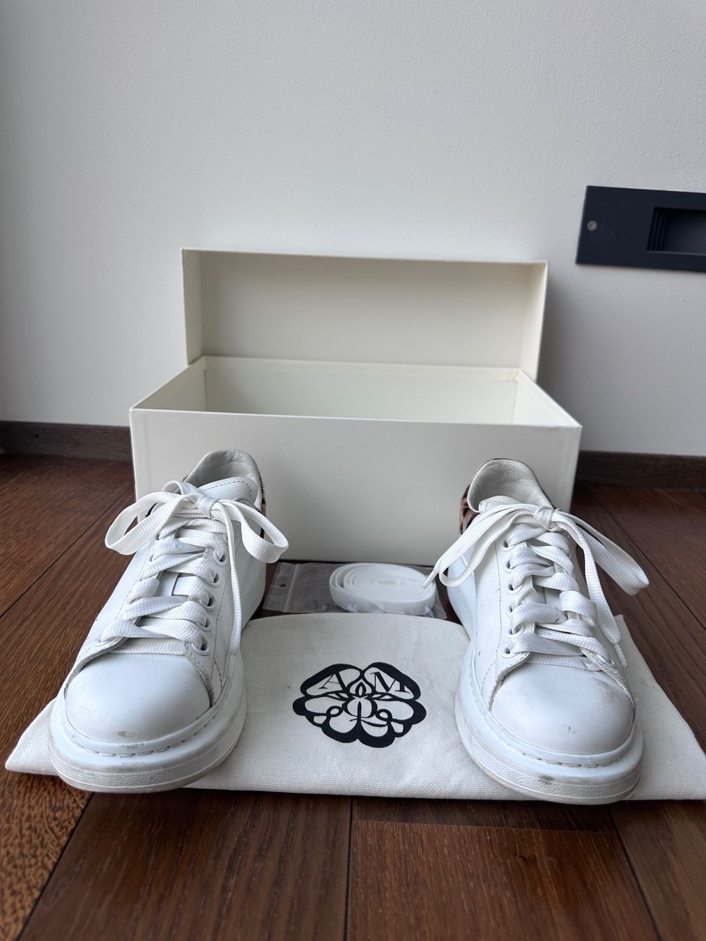 Alexander Mcqueen Scarpe da donna: Alexander McQueen Sneakers Leopard (37) – Usato da Niederuzwil venduto da lara_123