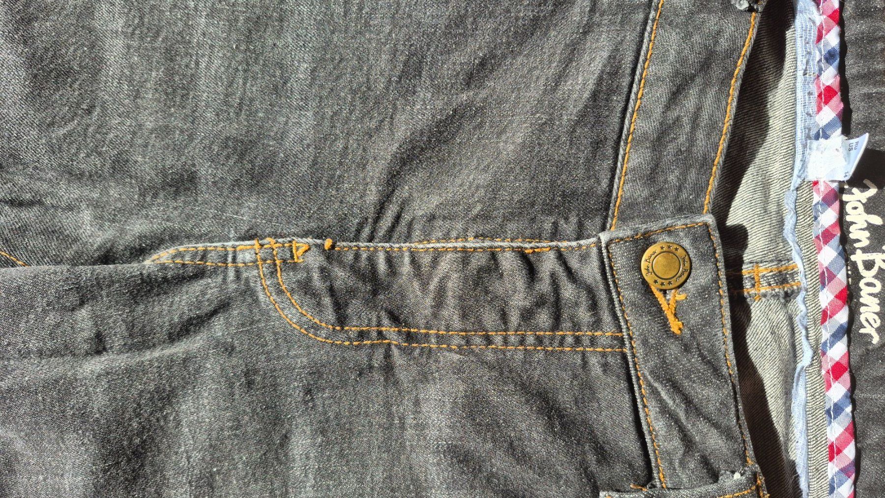 John Baner Jeans: Schwarze John Baner Jeans, Grösse 46 – Usato da Engi venduto da Mil_31 2