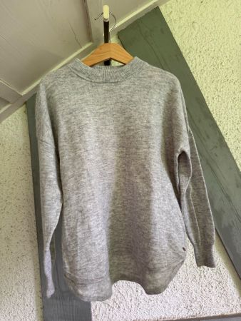feiner/leichter Kinderpullover Wolle/Cashmere 134-140 (10a)