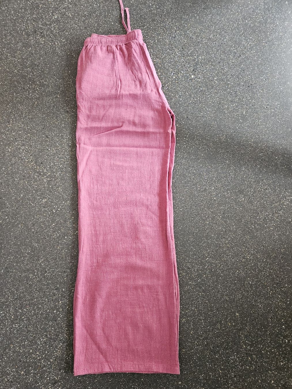 Stradivarius Pantaloni: Stradivarius Sommerhose, Grösse M, – Nuovo (secondo la descrizione) da Anwil venduto da tamoos 1