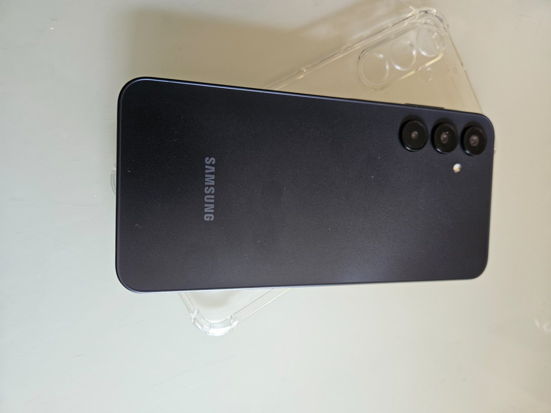 Samsung Telefoni cellulari / Smartphones: Samsung A16 128gb black Duos – Usato da St. Gallen venduto da Juhasli 3