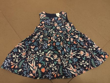 Mädchenkleid_Grösse 74 (6 bis 9 Monate) mit Blumen