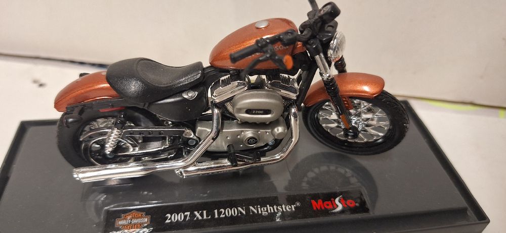 Kit di modellismo & Modellini statici: 2 Stk. Harley Modelle – Nuovo (secondo la descrizione) da Brugg AG venduto da bacbac5757 3