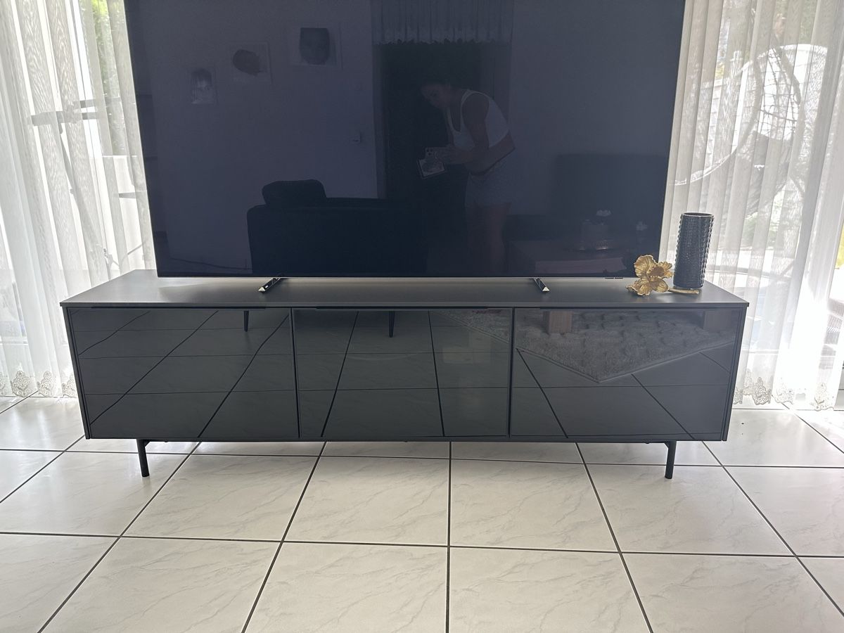 Ikea Mobili TV: Tv Möbel – Nuovo (secondo la descrizione) da Olten venduto da ayf_nyd2