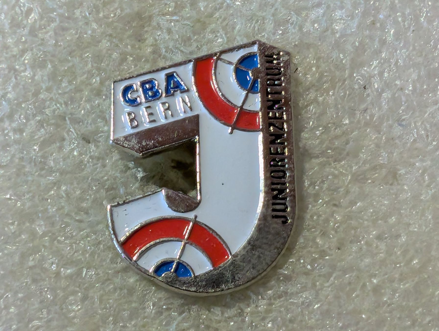 Placchette & Badge: Ansteckpin 172: CBA Bern – Usato da Oppligen venduto da Pin-Fall-Shop