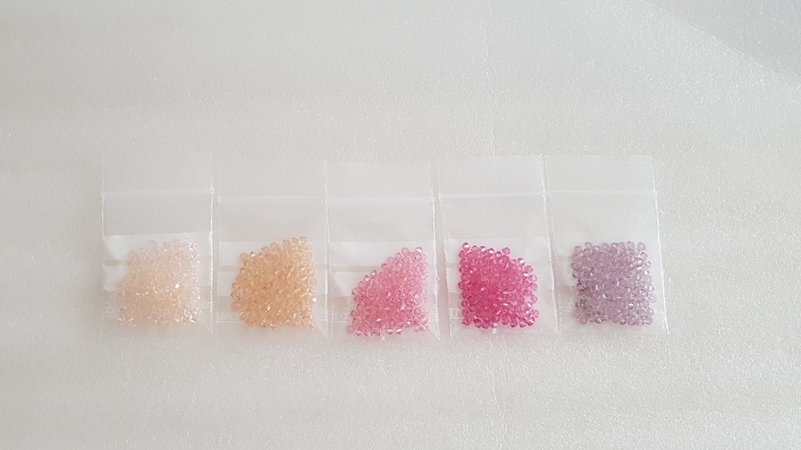 Perle (finte): Swarovski 5328 Bicone 3mm,50St. – Nuovo (secondo la descrizione) da Zürich venduto da ata_c8nh 1