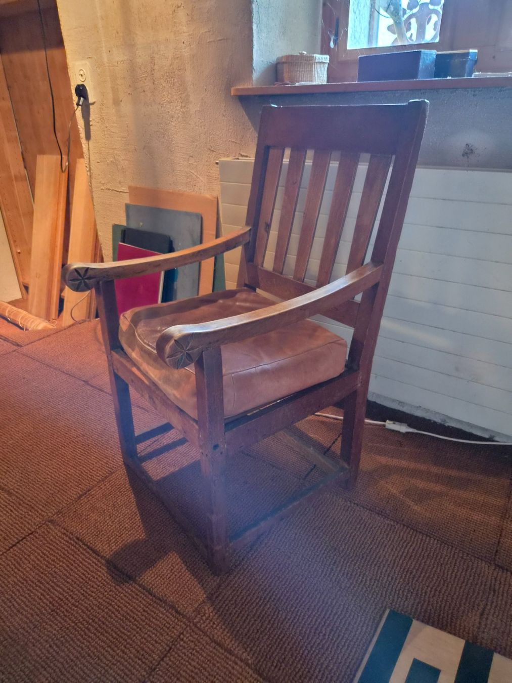 Sessel: Vieux fauteuil – Gebraucht aus Monts-de-Corsier von pre_wr9v