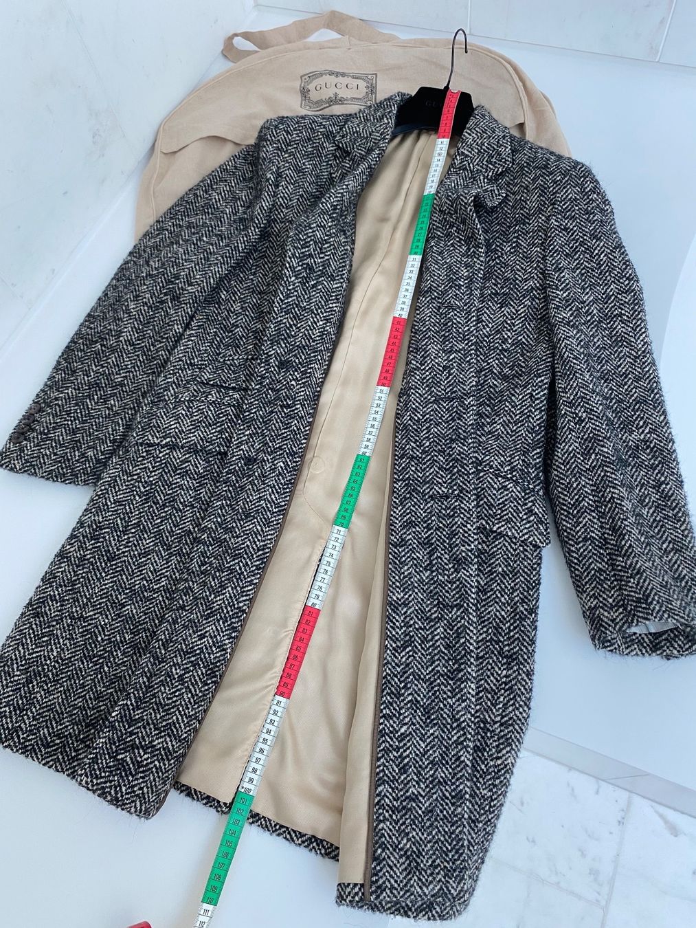Gucci Cappotti: NEW Gucci oversized trench coat – Nuovo (secondo la descrizione) da Zürich venduto da pas_9czf 1
