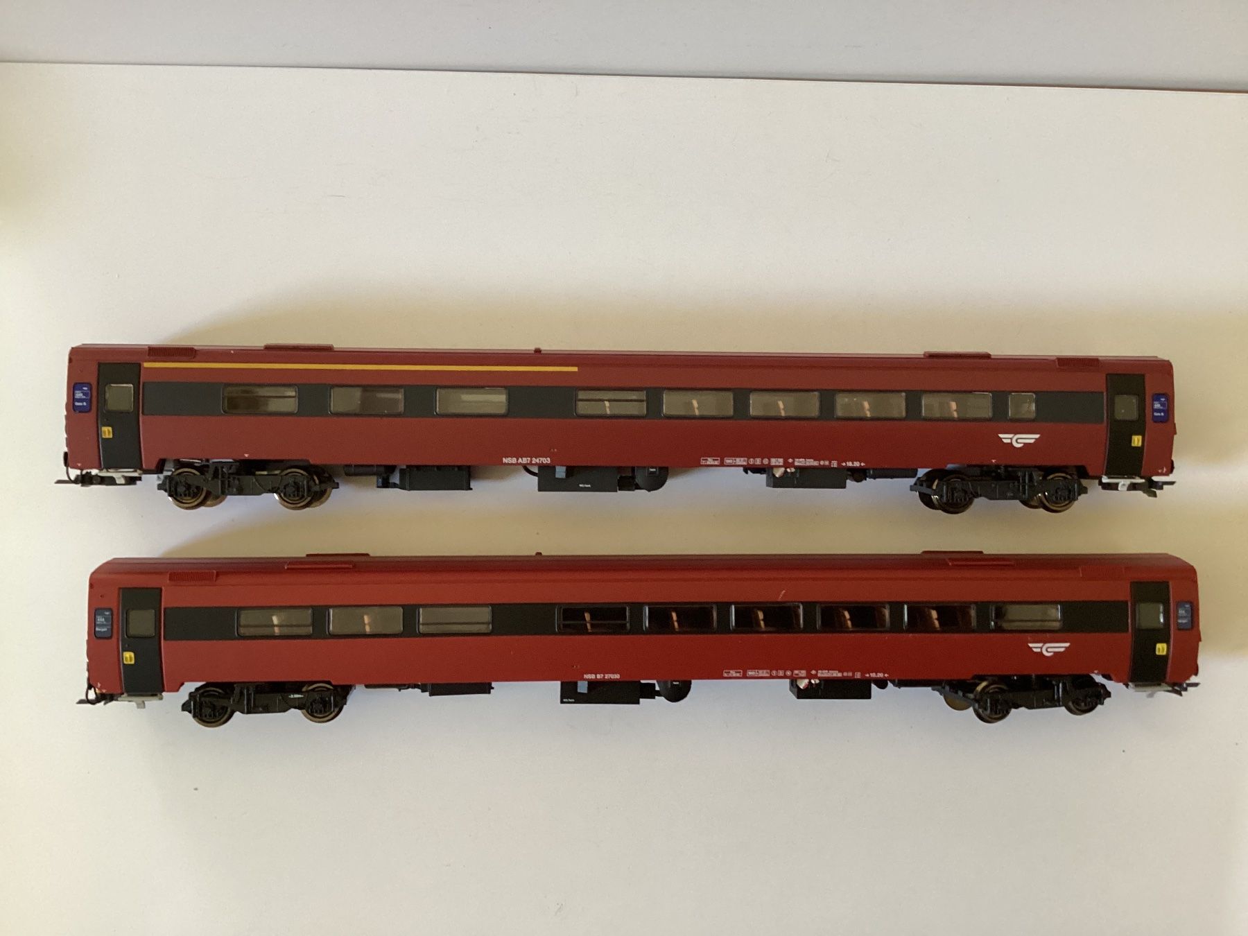 Modellini di ferrovie: NMJ 122.206 120.103 NSB B7 AB7 H0 1:87 – Difettoso da Effretikon venduto da simtek_de 3