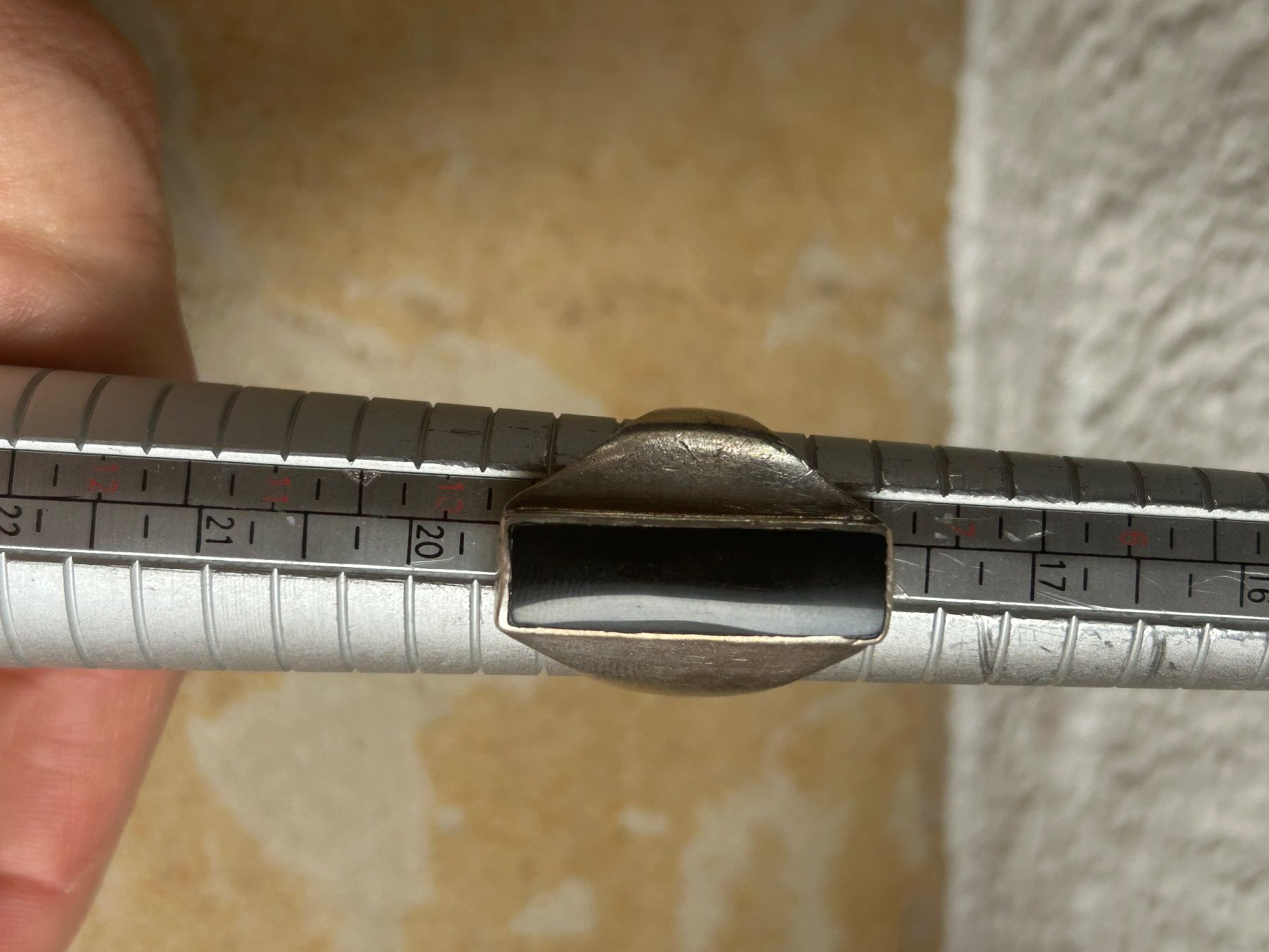 Anelli: Silberring mit ONYX rechteckig Grösse 59 – Usato da Dittingen venduto da Bellevista 5