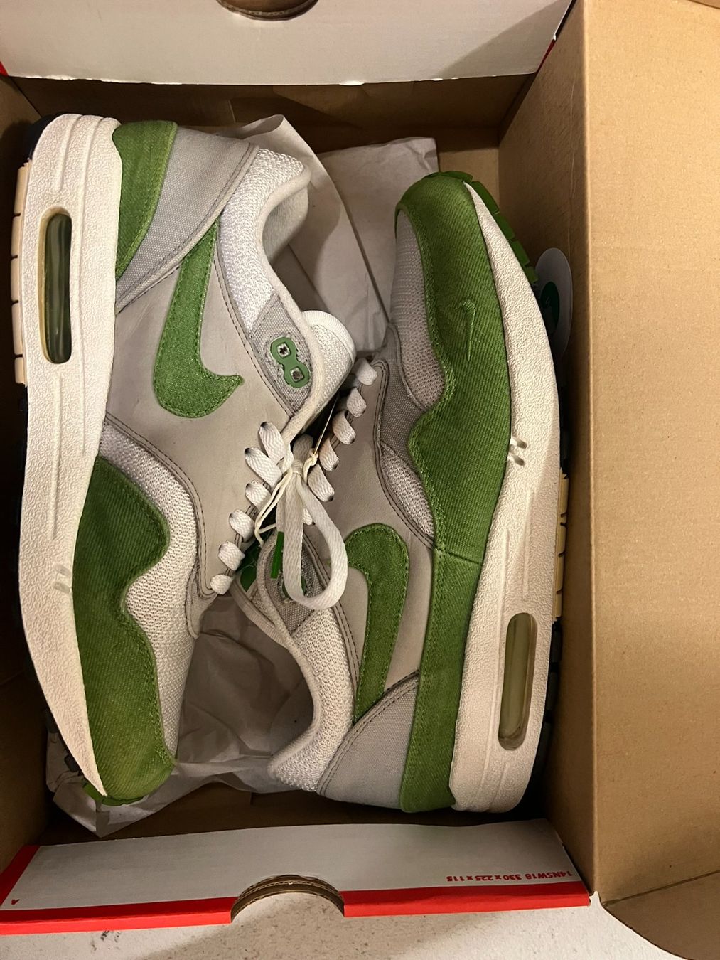 Nike Scarpe da uomo: Air Max 1 Patta Chloro OG 2009 - US 9.5 – Usato da Villmergen venduto da claudy00