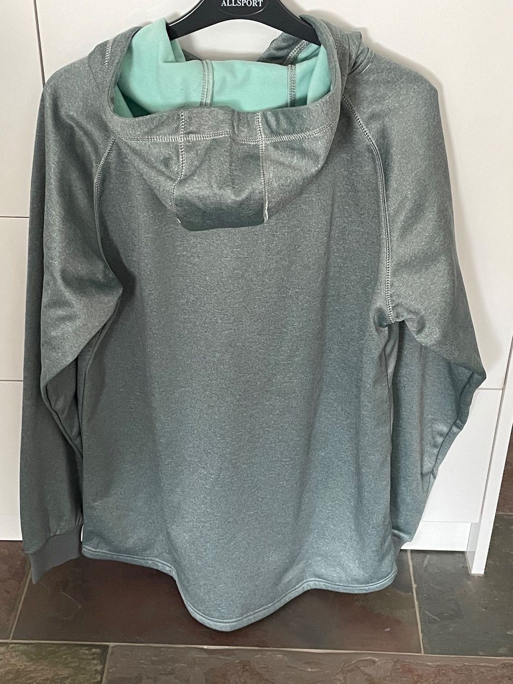 Maglioni & Felpe: Saga Hoodie – Usato da Falera venduto da Claudia610506