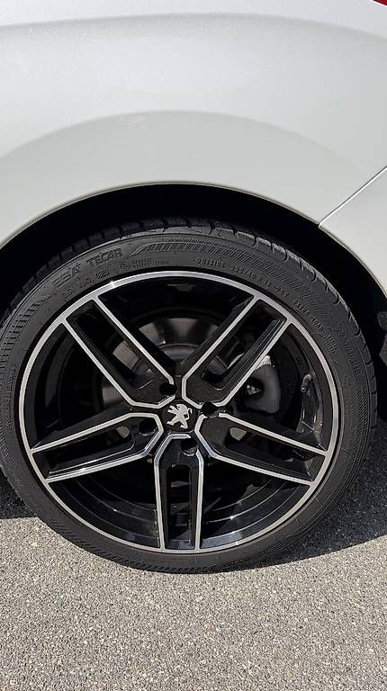Automobili: Cabriolet  – Usato da Zollikofen venduto da Romag 4