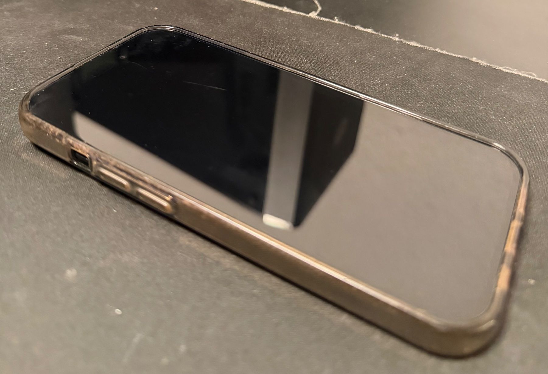 Apple Telefoni cellulari / Smartphones: Iphone 15 128GB Schwarz – Usato da Russikon venduto da _guitgarguy 3
