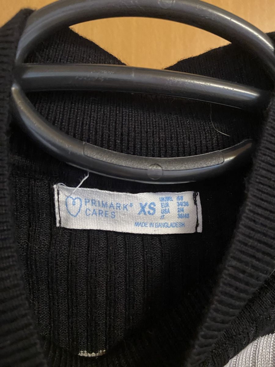 Pullover & Sweatshirts: Langarmshirt – Neu (gemäss Beschreibung) aus Ausserberg von ani_7jqv 1
