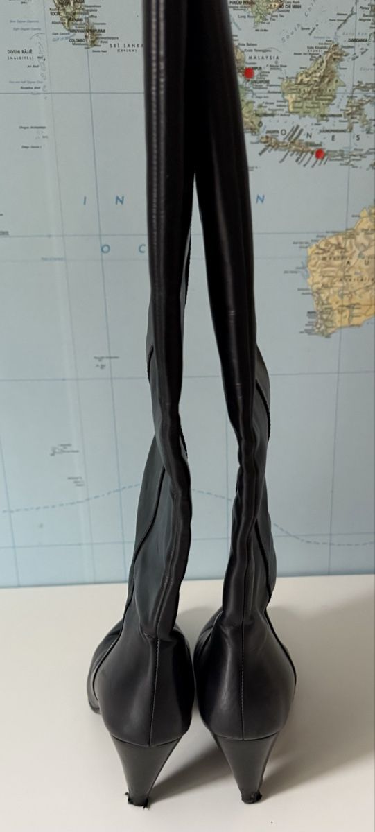 Damenschuhe: KALLISTÈ woman knee high boots – Gebraucht aus Zürich von iul_9htt 2