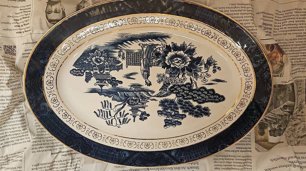 Assiettes: Das Set ist 25-teilig – D'occasion à Ormalingen par nalanala 2