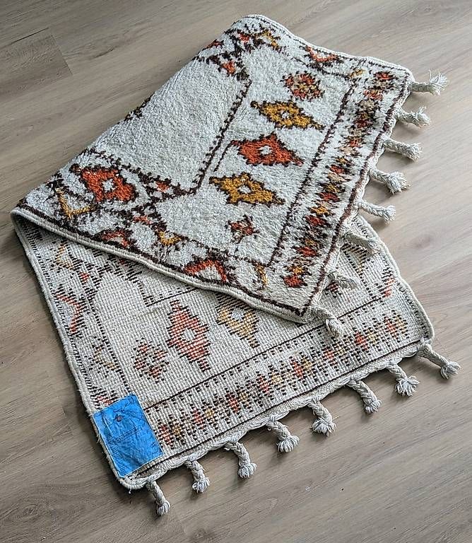 Teppiche: *** Handgeknüpfter Berberteppich. – Gebraucht aus Langnau am Albis von theeschners 1