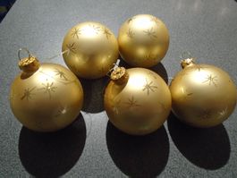 Weihnachtskugel 5 Stück, goldfarbig, verziert mit Sternen