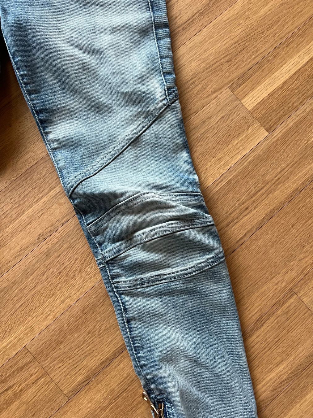 Balmain Jeans: Balmani Jeans – Nuovo (secondo la descrizione) da Zollikon venduto da Chica13.11. 2