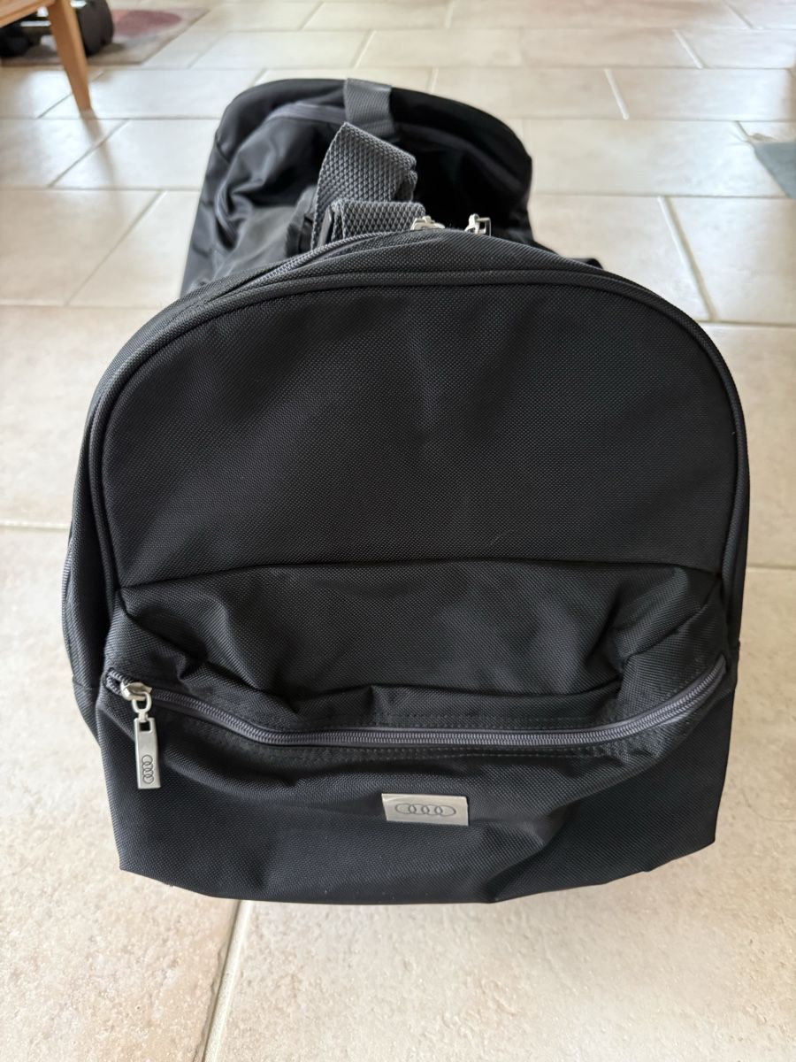 Valigie: Audi Rollkoffer/Tasche – Nuovo (secondo la descrizione) da Muhen venduto da marc1995 1