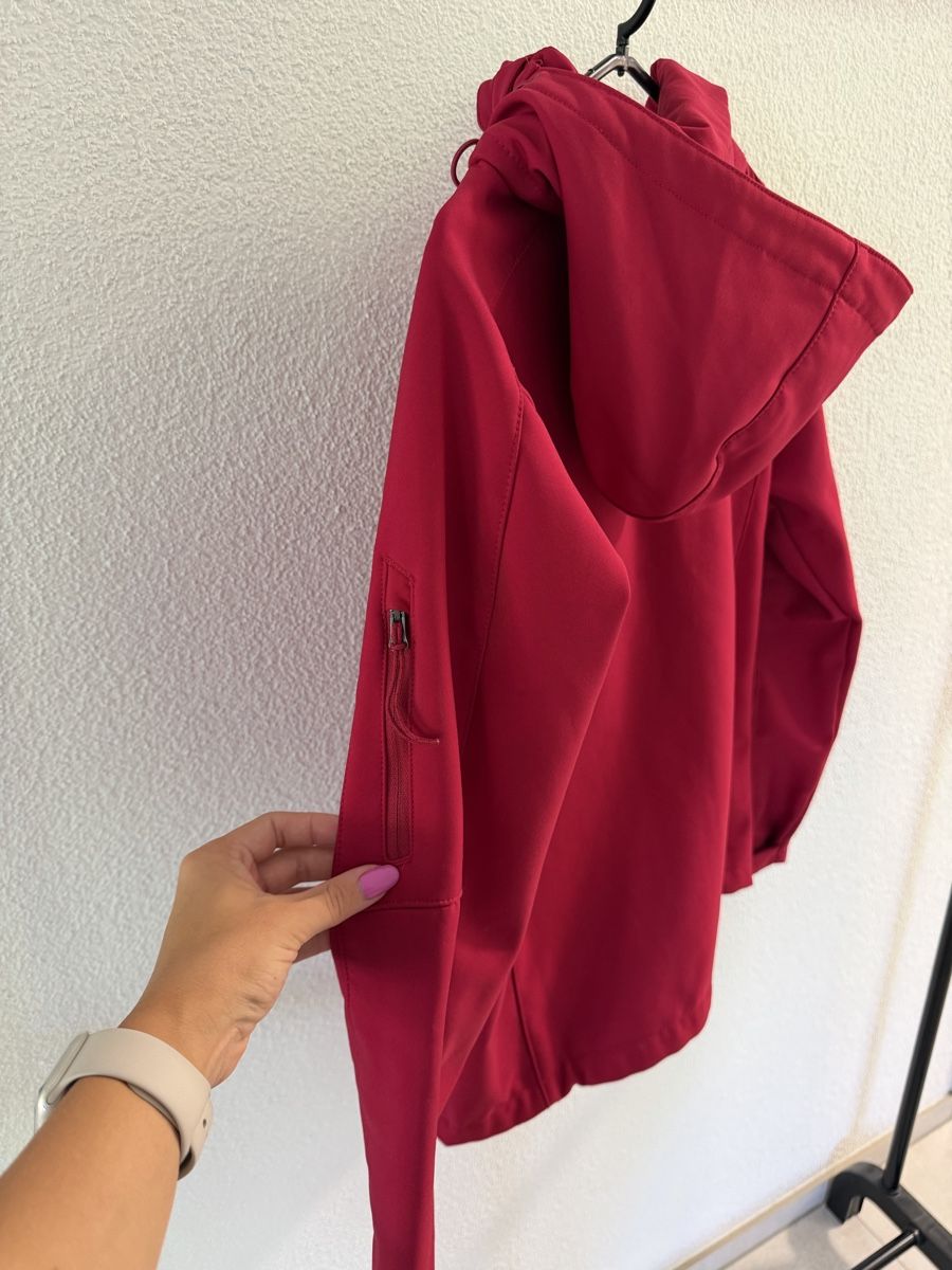 Columbia Giacche: Columbia Jacket Red Size XS – Usato da Gränichen venduto da Domsiiiii 2