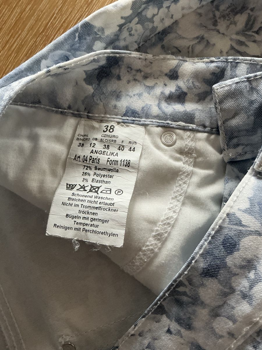 Jeans: Damen Hose – Usato da Lindau venduto da Bergli4 2