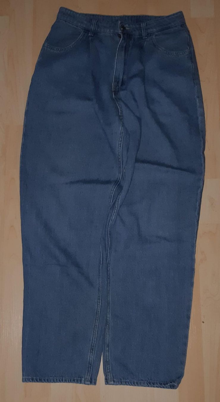 H&M Jeans: Damen Jeans, Gr.36, Marke: H&M + STR 2stk. – Gebraucht aus Sachseln von jocaso 1