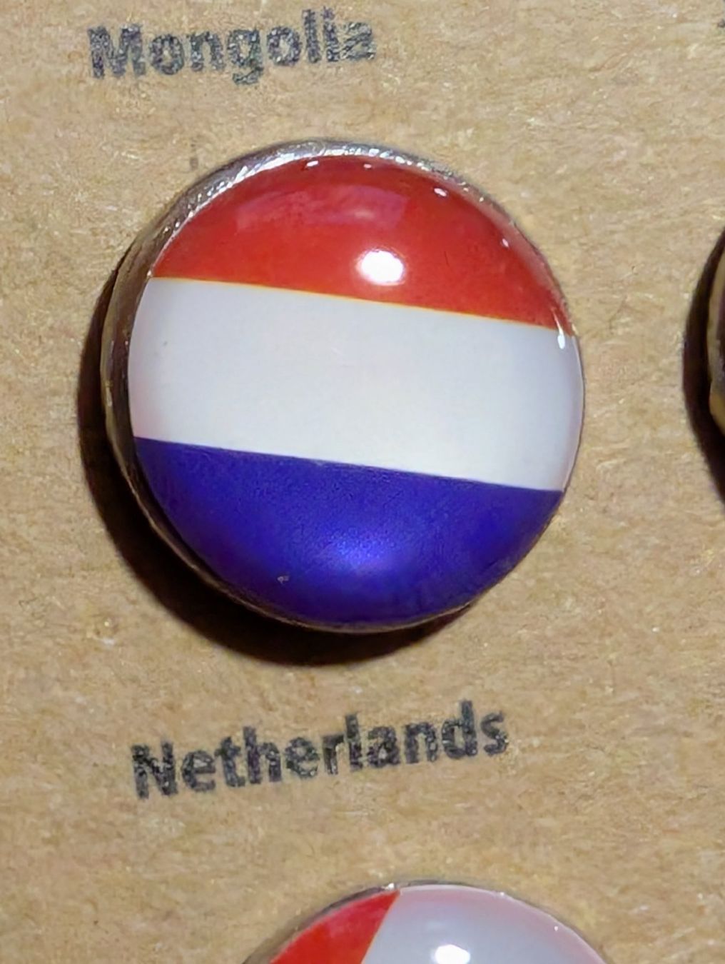 Plaketten & Abzeichen: Ansteckpin LW: Länderwappen – Gebraucht aus Oppligen von Pin-Fall-Shop