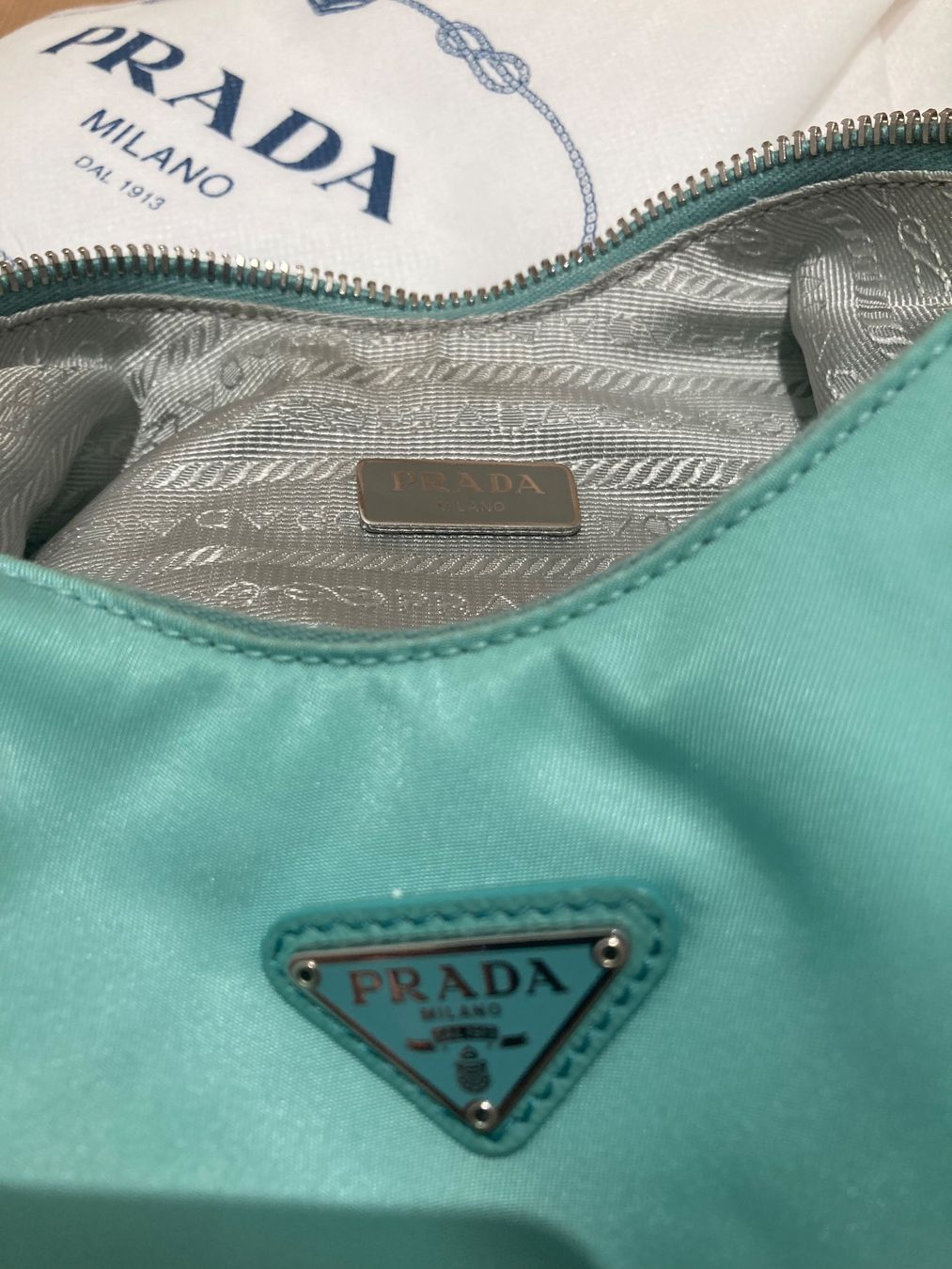 Prada Borse da donna: Prada bag re-edition nylon – Usato da Paradiso venduto da Kayakara 4