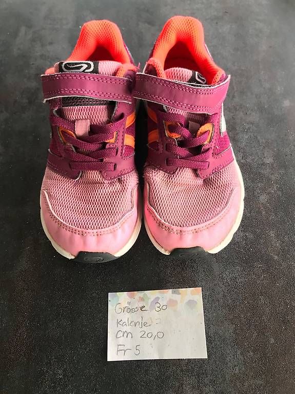 Scarpe per ragazze: Turnschuhe/Halbschuhe Gr.30 (20cm) – Usato da Stettlen venduto da pie_8sys