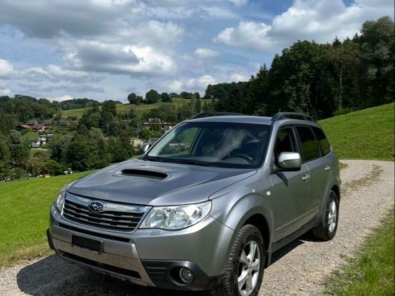Subaru Automobili: Subaru Forester 2.0 Diesel – Usato da Oberwangen TG venduto da Subiflow.05