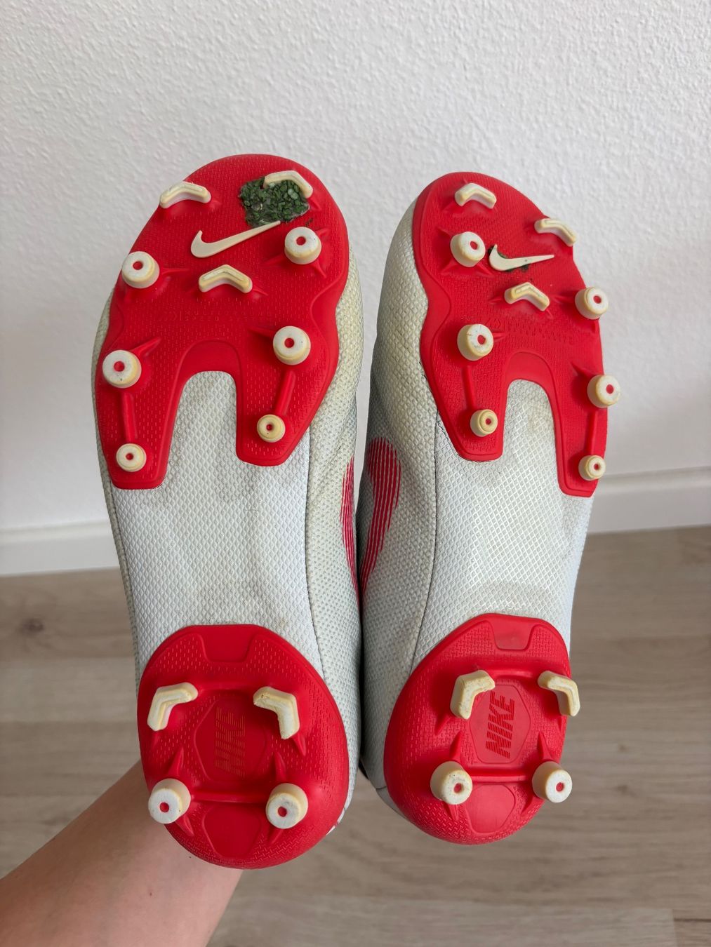 Nike Herrenschuhe: Fussballschuhe gr 38.5 – Gebraucht aus Egg b. Zürich von dalanna 4