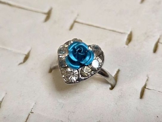 Ringe: Bague ajustable cœur rose bleue strass – Neu (gemäss Beschreibung) aus Territet von Cenh