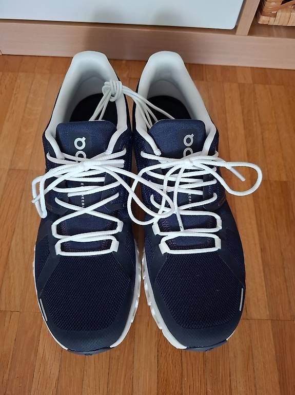 On Scarpe da uomo: On Cloud 6, midnight-white, 42.5 – Nuovo (secondo la descrizione) da Widen venduto da eve.88