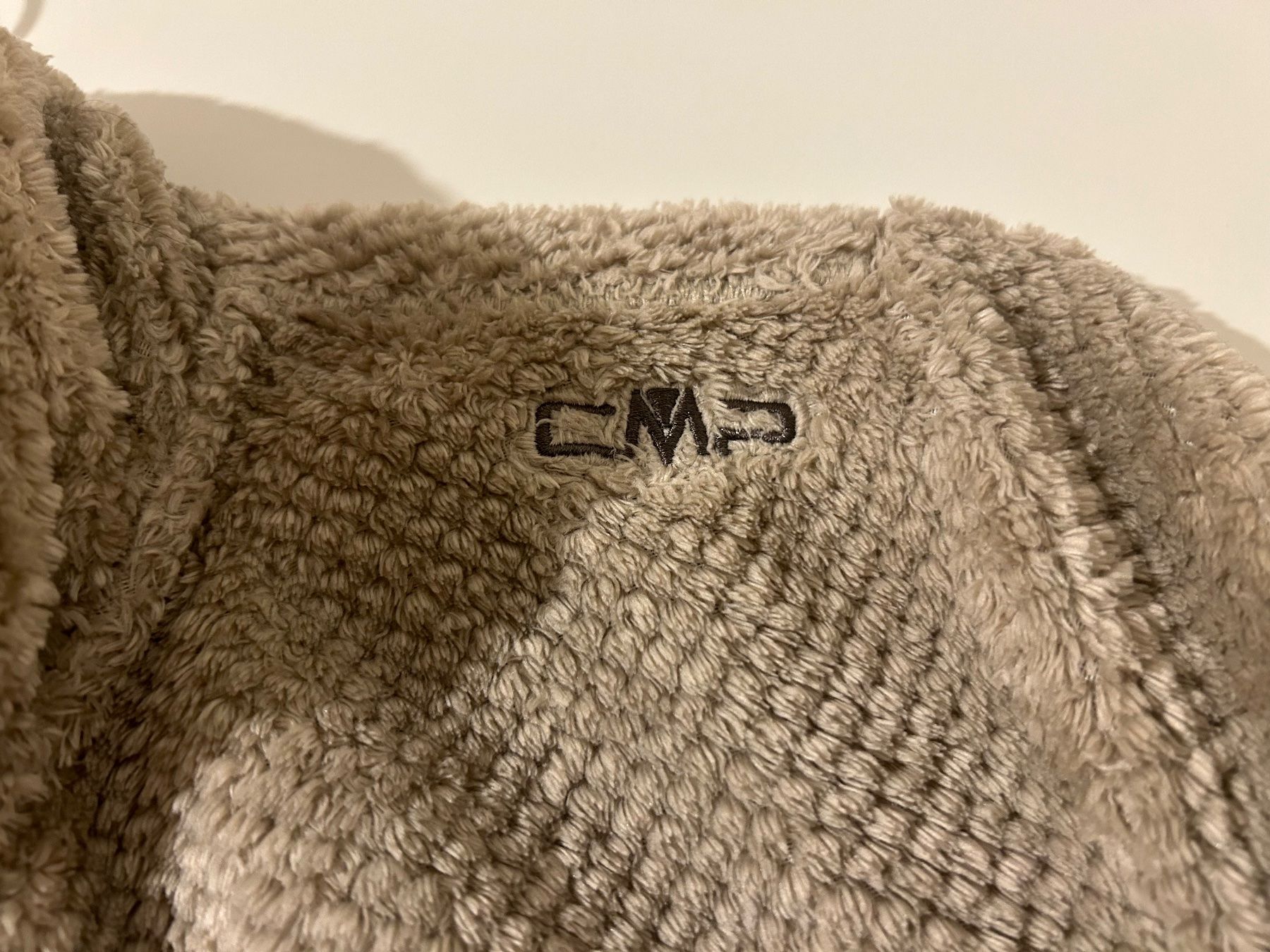 CMP Blusen: CMP Bluse Sweatshirt Gr. M – Gebraucht aus Genève von sunandwind 1