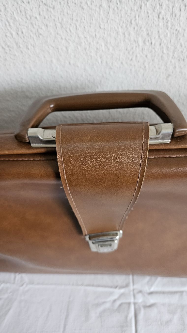 Valigie & Borse: Vintage Aktentasche – Usato da Ettingen venduto da samiba 4