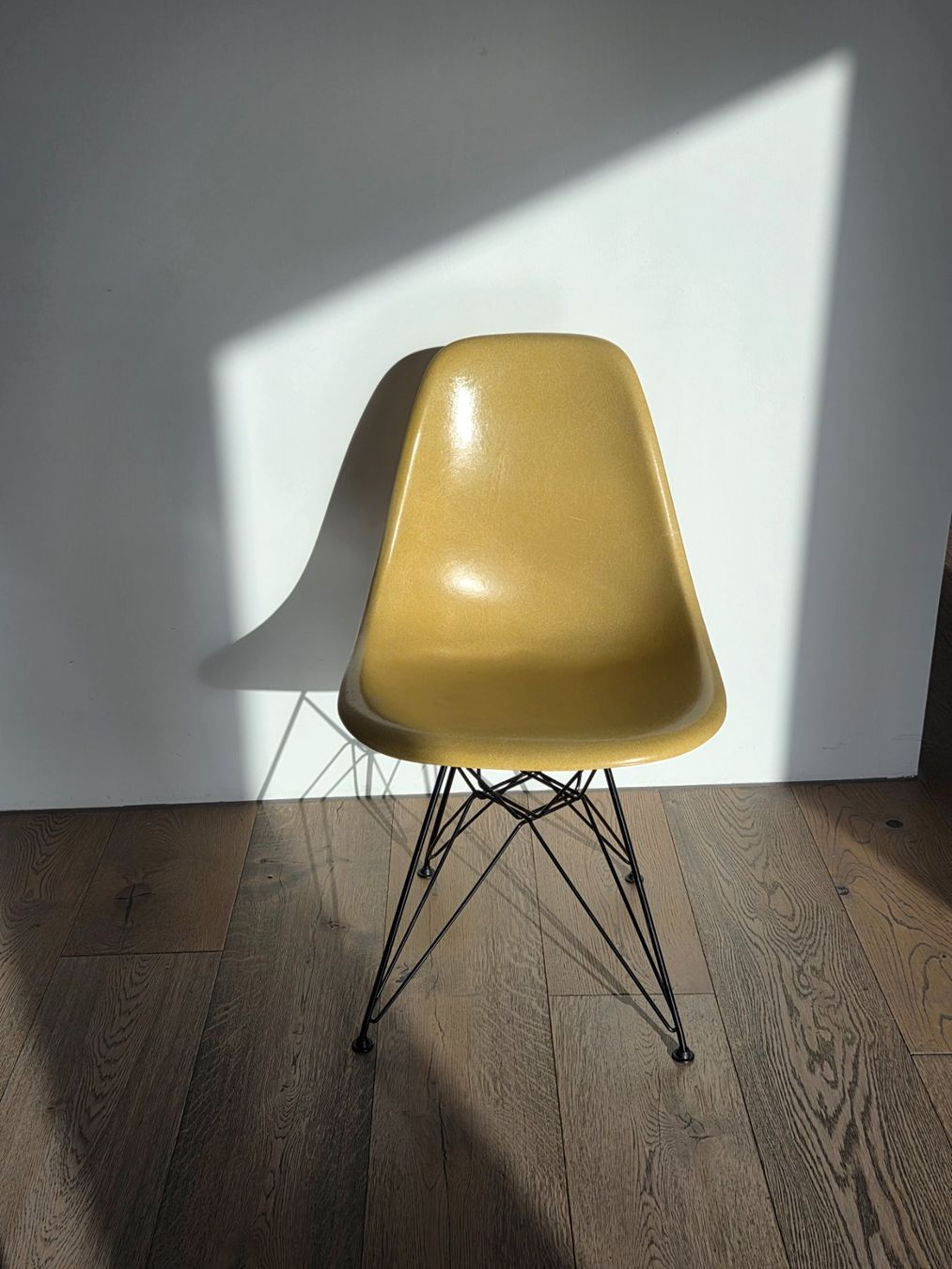 Vitra Stühle: Vitra und eames chair – Gebraucht aus Zürich von PeterPanama 4
