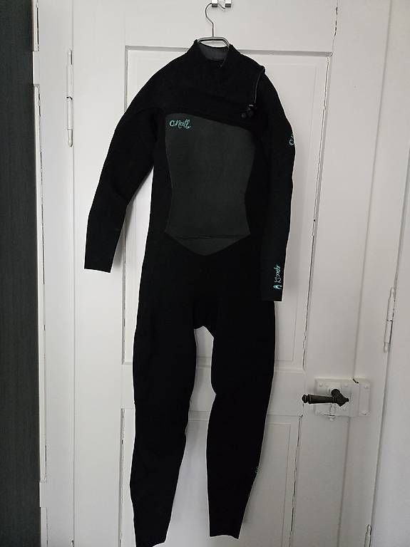Mute per immersioni: Wetsuit Damen Oneill Grösse 38 – Usato da Uster venduto da cha_xv85